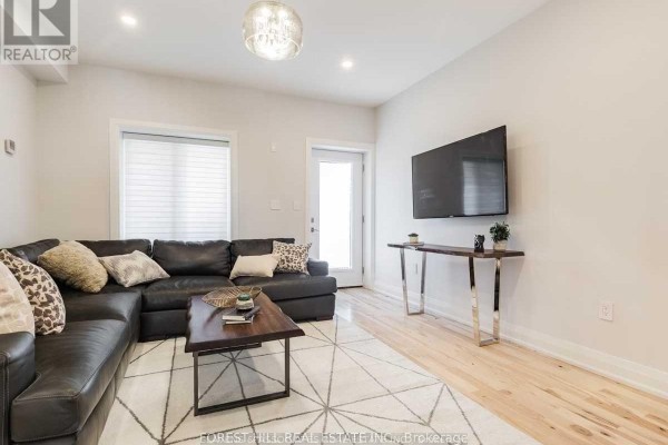 Bedroom 2 - Main - 116 Armstrong Avenue, Toronto, ON M6H1V8 Photo 4