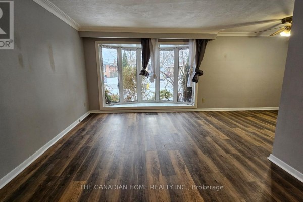 Main - 12 Aspendale Drive, Toronto, ON M1P4J6 Photo 3