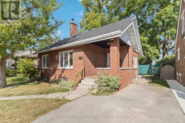 Dining room - Main - 122 Windsor Crescent, London South, ON N6C1V8 Photo 2
