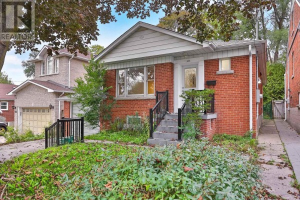 Main - 128 Bogert Avenue, Toronto, ON M2N1K8 Photo 2