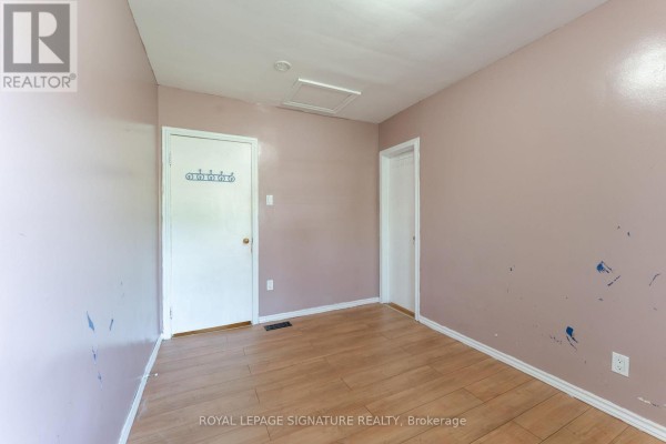 Living room - Main - 14 Lawndale Road, Toronto, ON M1M3R6 Photo 2