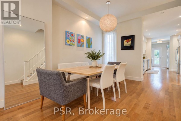 Kitchen - Main - 143 Montrose Avenue, Toronto, ON M6J2T6 Photo 3