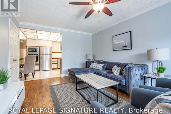Kitchen - Main - 14a Arlington Avenue, Toronto, ON M6G3K8 Photo 3