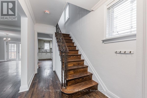 Primary Bedroom - Main - 150 Davisville Avenue, Toronto, ON M4S1E8 Photo 4