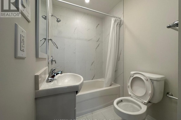 Bathroom - Main - 151 Dynevor Road, Toronto, ON M6E3X5 Photo 5