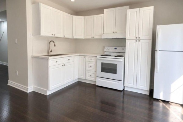 Main - 181 Cedric Avenue, Toronto, ON M6C3X7 Photo 5