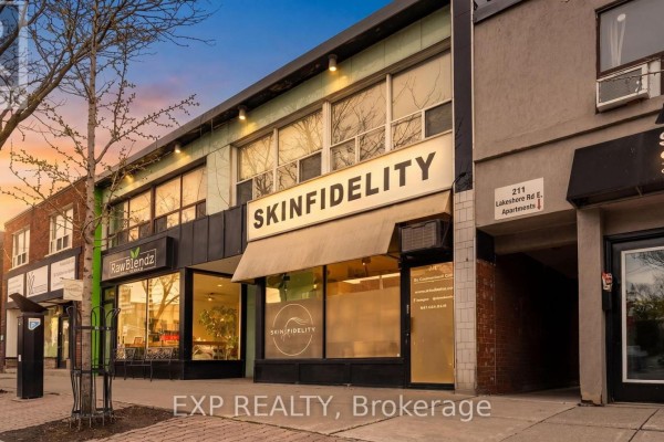 Main - 213 Lakeshore Road E, Mississauga, ON, photo 2