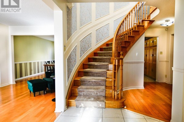 Main - 26 Dartmoor Drive, Toronto, ON M1E5B2 Photo 2