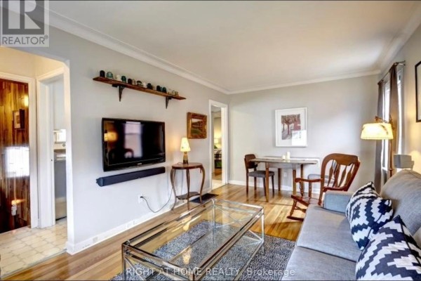 Main - 3 Bexhill Avenue, Toronto, ON M1L3B3 Photo 3