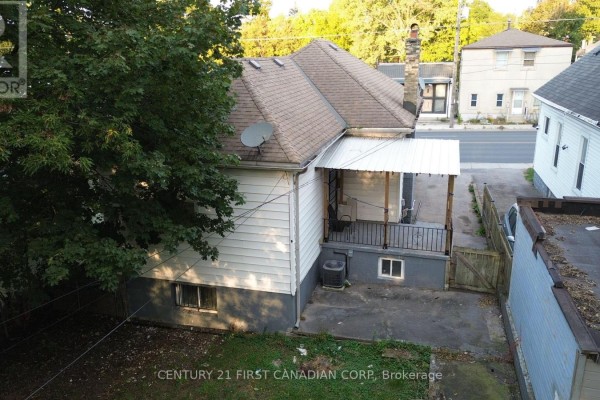 Main - 31 Adelaide Street S, London South, ON N5Z3K1 Photo 2