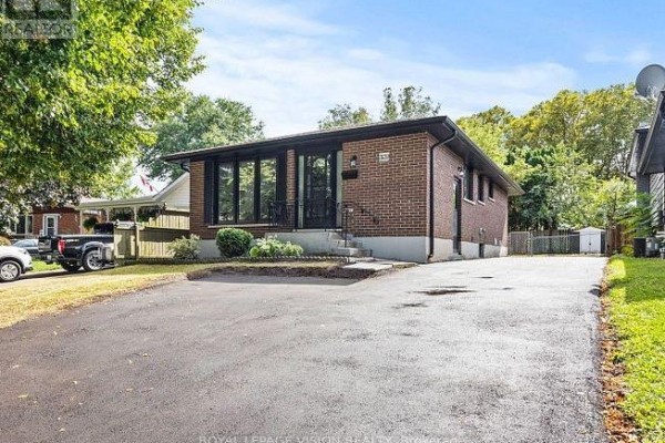 Main - 3139 Secord Place, Niagara Falls