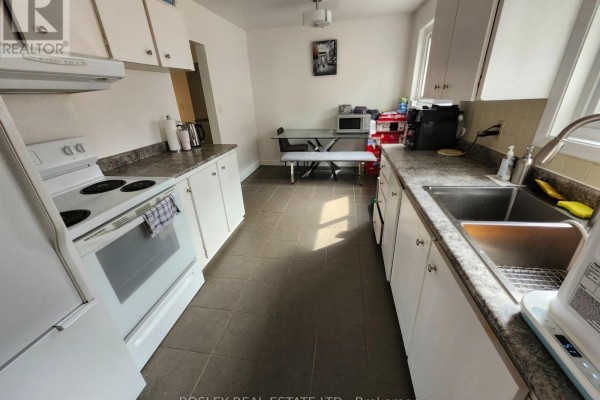Main - 37 Summerside Crescent, Toronto, ON M2H1W9 Photo 5