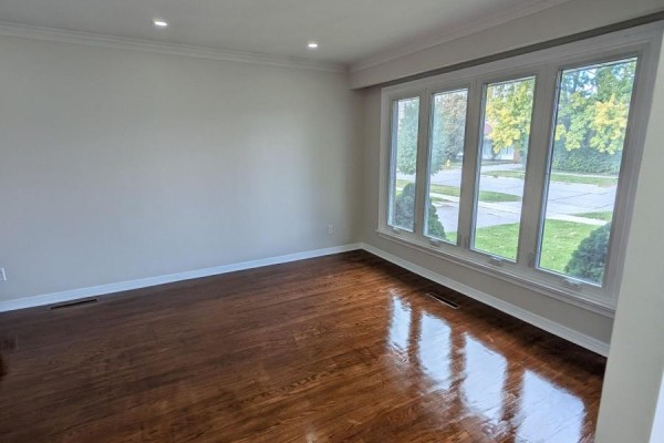 Dining room - Main - 43 Lewiston Road, Toronto, ON M1P1X8 Photo 2