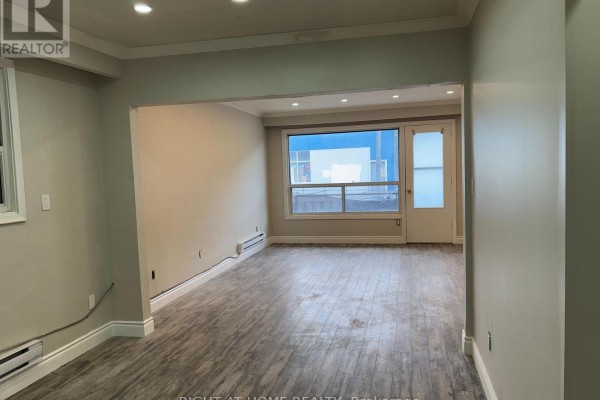 Main - 513 Oakwood Avenue, Toronto, ON M6E2W9 Photo 4