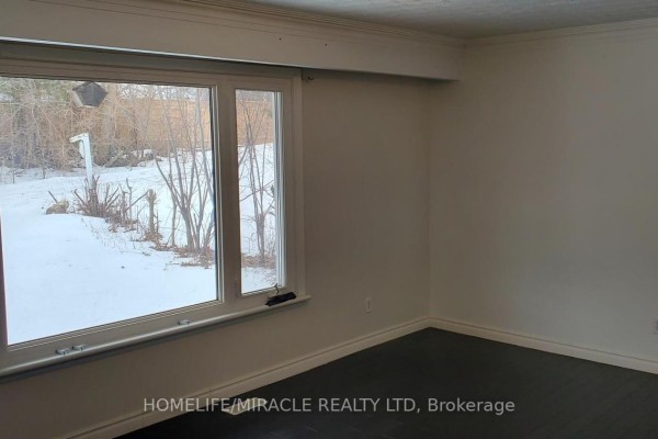 Dining room - Main - 544 Gillmoss Road, Pickering, ON L1W3J4 Photo 2