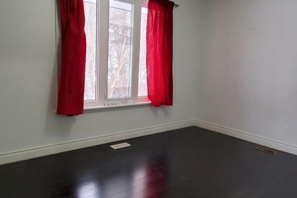 Primary Bedroom - Main - 544 Gillmoss Road, Pickering, ON L1W3J4 Photo 4