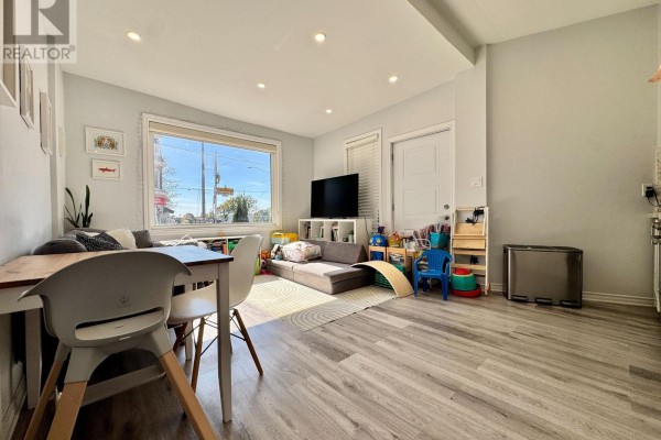 Bedroom - Main - 62 Springhurst Avenue, Toronto, ON M6K1B6 Photo 3