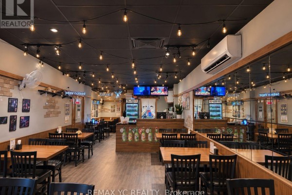 Main - 620 Bloor Street W, Toronto, ON, photo 3