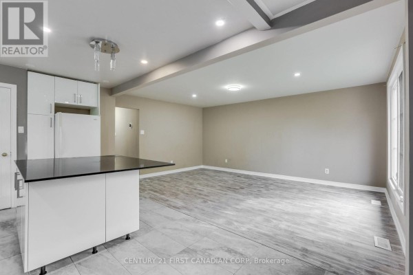 Main - 63 Renny Crescent, London South, ON N6E2C4 Photo 5