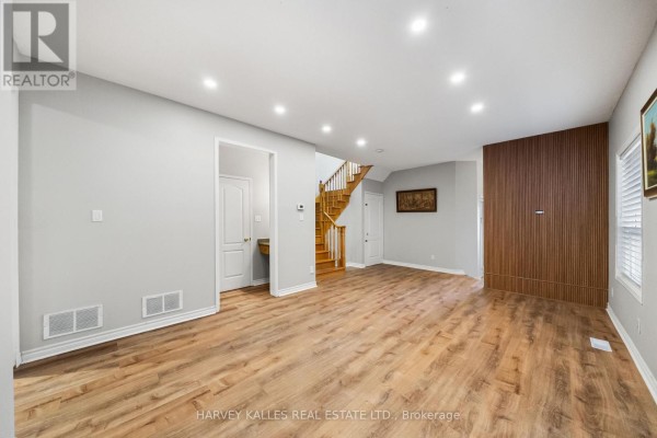 Main - 68 Nantucket Drive, Richmond Hill, ON L4E3V9 Photo 5