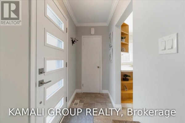 Bedroom 3 - Main - 714 Gilbert Street W, Whitby, ON L1N1S2 Photo 5