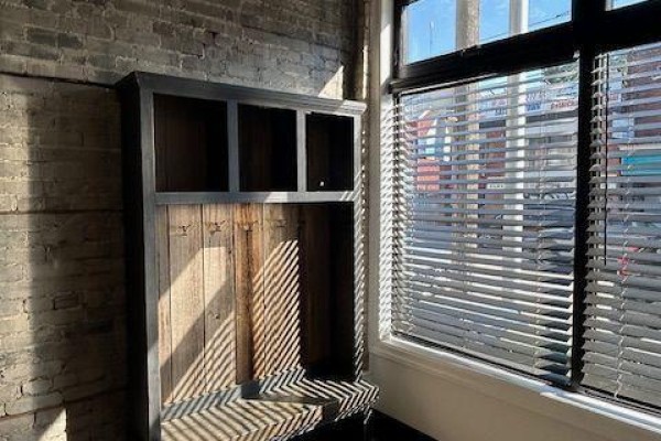 Kitchen - Main - 726 Gerrard Street E, Toronto, ON M4M1Y3 Photo 3