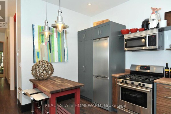 Office - Main - 726 Gerrard Street E, Toronto, ON M4M1Y3 Photo 5