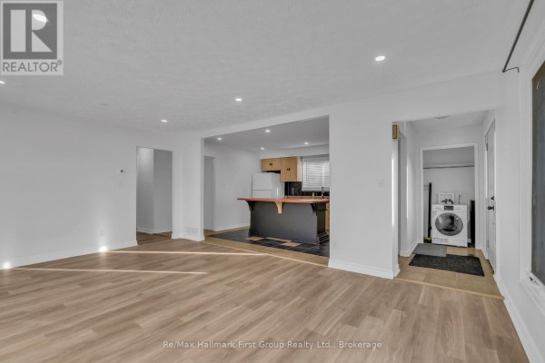 Main - 78 Commerford Street, Thorold, ON L2V4R1 Photo 4