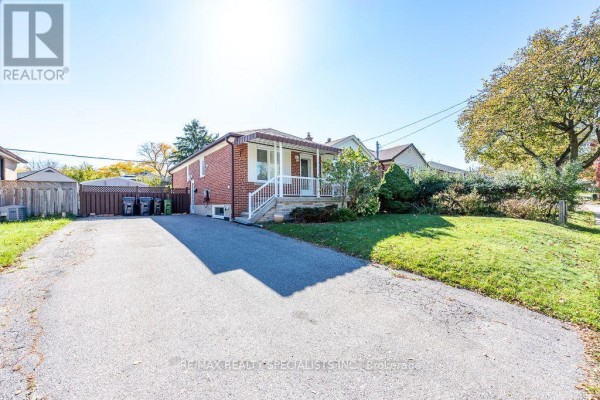 Main - 79 Clearbrooke Circle, Toronto