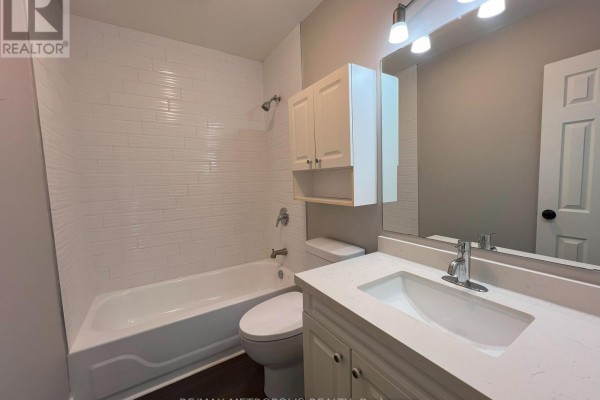 Den - Main - 797 Zator Avenue, Pickering, ON L1W1X8 Photo 5