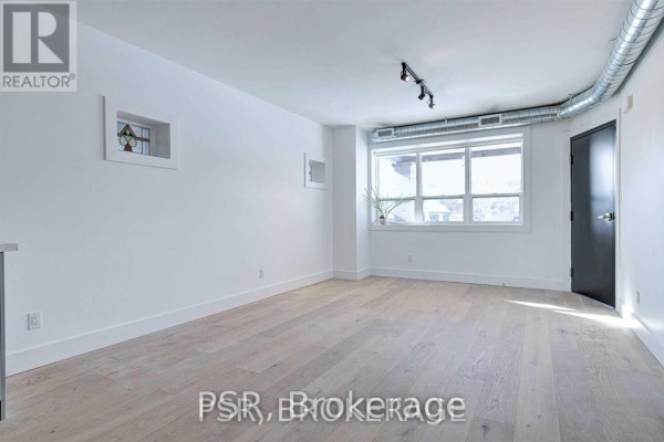 Main - 87 Hammersmith Avenue, Toronto, ON M4E2W3 Photo 5