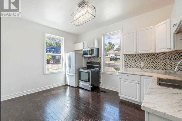 Main - 87 Simcoe Road, Bradford West Gwillimbury, ON L3Z2A7 Photo 3