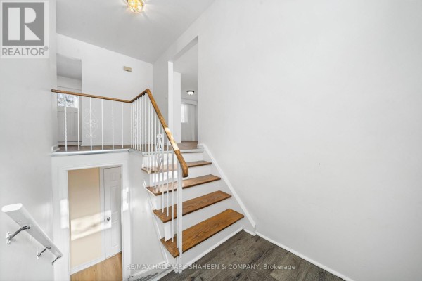 Kitchen - Main - 96 Rameau Drive, Toronto, ON M2H1T9 Photo 3