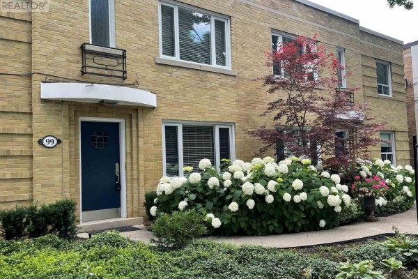 Main - 99 Chatsworth Drive, Toronto, ON, photo 3