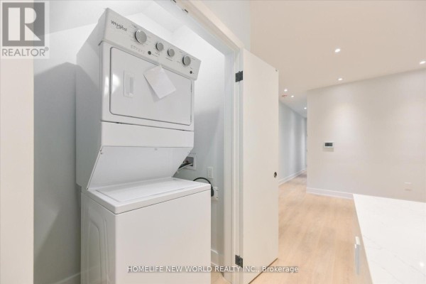 Main - 995 Dufferin Dufferin Street, Toronto, ON M6H4B2 Photo 5