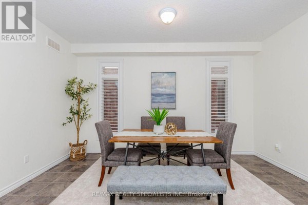Kitchen - Main & Upper - 117 Norma Crescent, Guelph, ON N1E0K5 Photo 5
