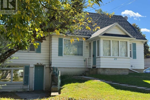 Primary Bedroom - Main & Upper - 49 Sunset Beach Road, Richmond Hill, ON L4E3G7 Photo 3