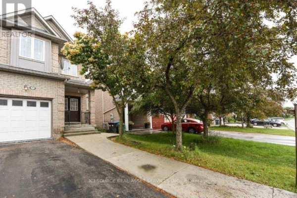 Main & Upper Floors - 3141 Turbine Crescent, Mississauga, ON L5M6W1 Photo 4