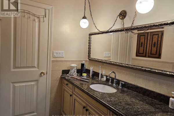 Main #1 - 29 Elmartin Drive, Toronto, ON M1W3C6 Photo 4