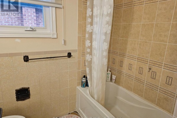 Main #1 - 29 Elmartin Drive, Toronto, ON M1W3C6 Photo 5