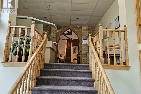 Main 1 - 411 Queen Street, Newmarket, ON L3Y2G9 Photo 5