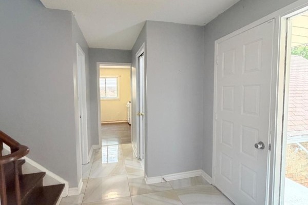 Laundry room - Main And Upper - 41 Broadbridge Drive, Toronto, ON M1C3K5 Photo 3