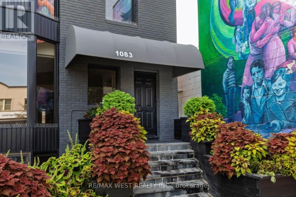 Main Floor - 1083 Bloor Street W, Toronto, ON, photo 2