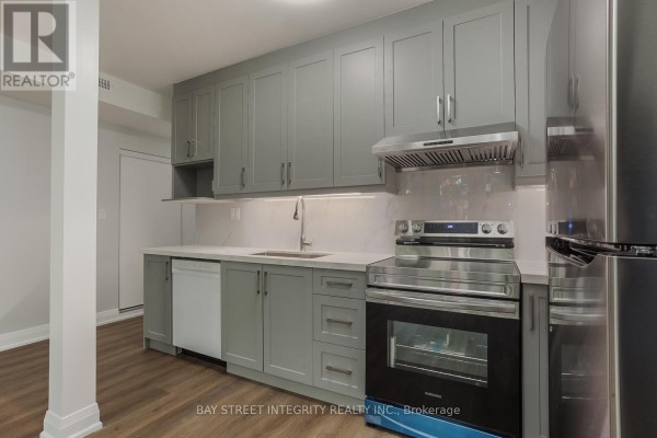 Bedroom - Main Floor - 19 D'arcy Street, Toronto, ON M5T1J8 Photo 4