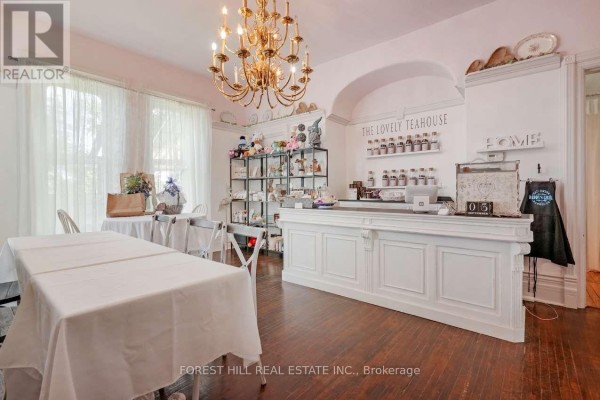 Main Floor - 2449 Highway 11 N, Oro Medonte, ON L0L2E0 Photo 5