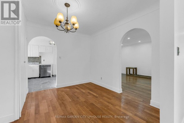 Bedroom - Main Floor - 3083 Portage Road, Niagara Falls, ON L2J2J8 Photo 5