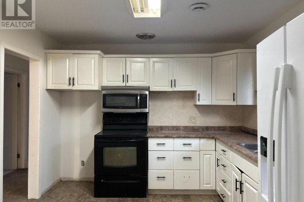 Main Floor Unit - 893 Ford Street, Peterborough, ON K9J5V2 Photo 5