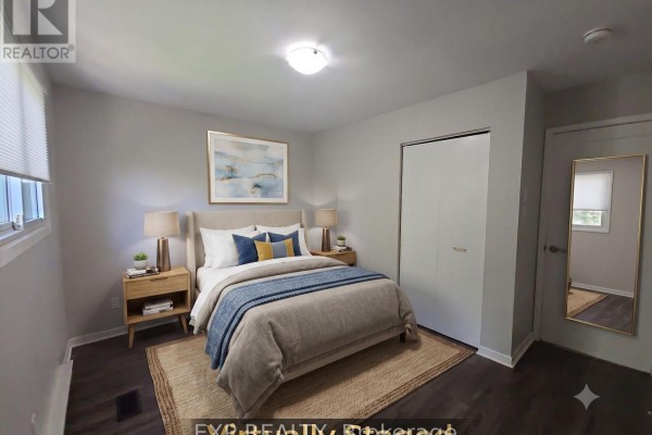 Primary Bedroom - Main Level - 87 Wellington Street E, Brampton, ON L6W1Y6 Photo 4