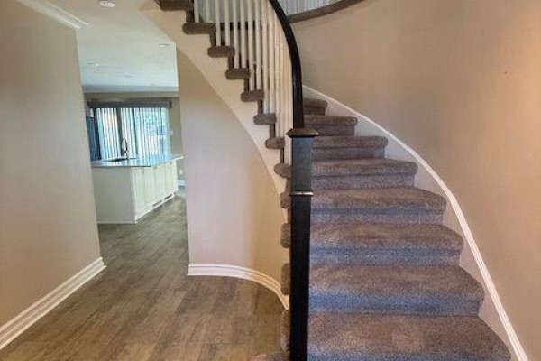 Main/2nd Floor - 480 Grove Street E, Barrie, ON L4M5W3 Photo 3