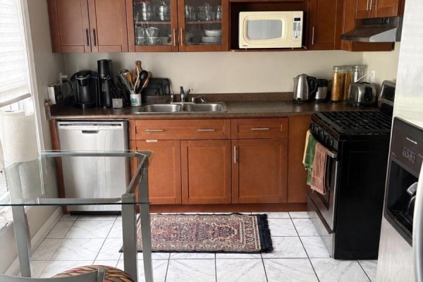 Primary Bedroom - Main/upper - 137 Madoc Drive, Brampton, ON L6V2A5 Photo 4